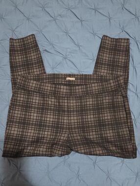 Maurices Plaid Skinny  Pants in Charcoal And Maroon